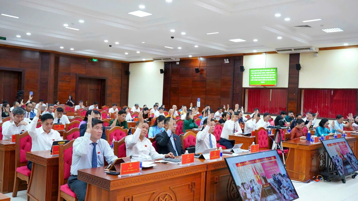 HĐND tỉnh Đắk Lắk thông qua Nghị quyết về chính sách cho vay từ nguồn vốn ngân sách địa phương ủy thác qua Ngân hàng Chính sách xã hội